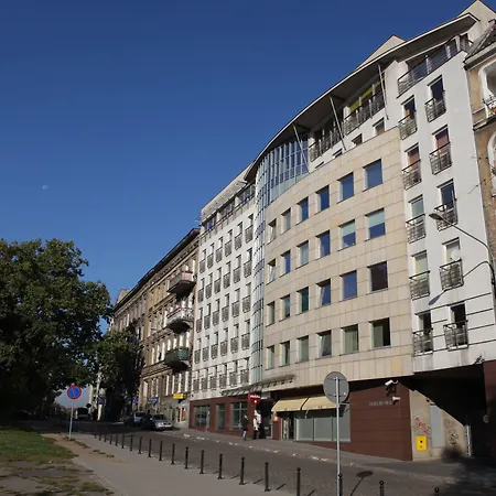 Platinum Appart hôtel 4*