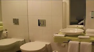 Platinum 4* Poznan