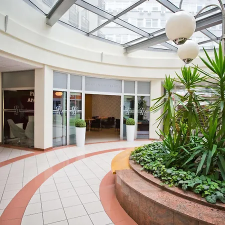Platinum Aparthotel 3*