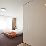 Platinum Lägenhetshotell 4*
