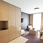 Platinum 4* Poznań