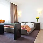 Platinum Lägenhetshotell