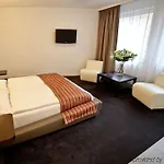 Platinum アパートホテル