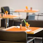 Platinum 4* Poznań