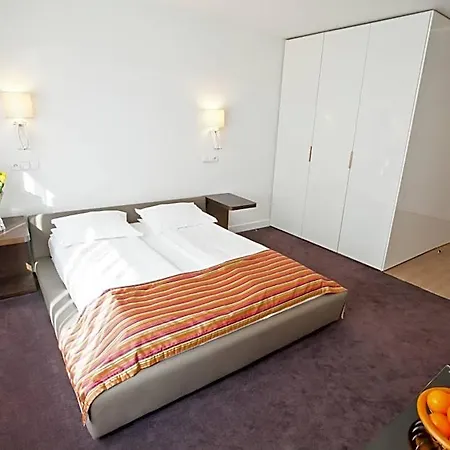 Platinum 3* Poznań
