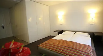 Platinum Lägenhetshotell 3*