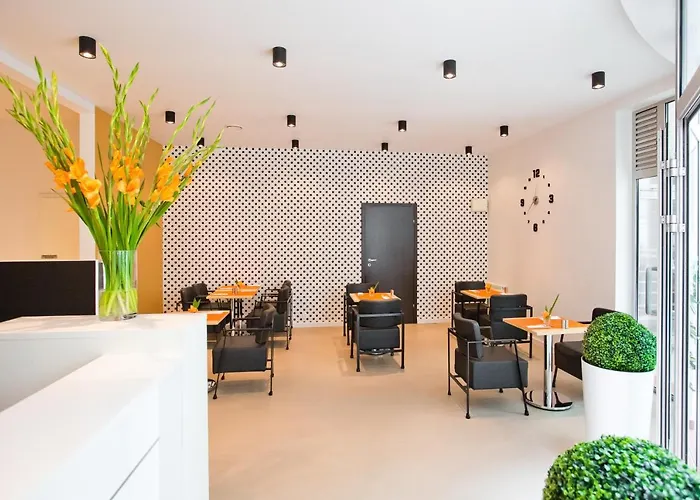 Platinum Lägenhetshotell 4*